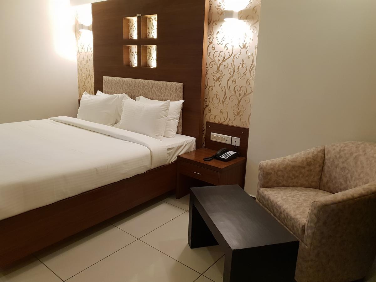 Klase Hotels Chennai Exterior photo